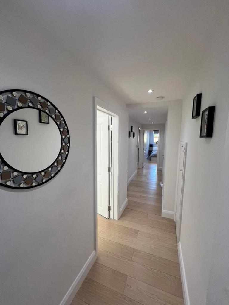Zenobia London Luxury Apartments フィンチリー エクステリア 写真