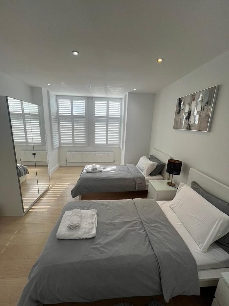 Zenobia London Luxury Apartments フィンチリー エクステリア 写真
