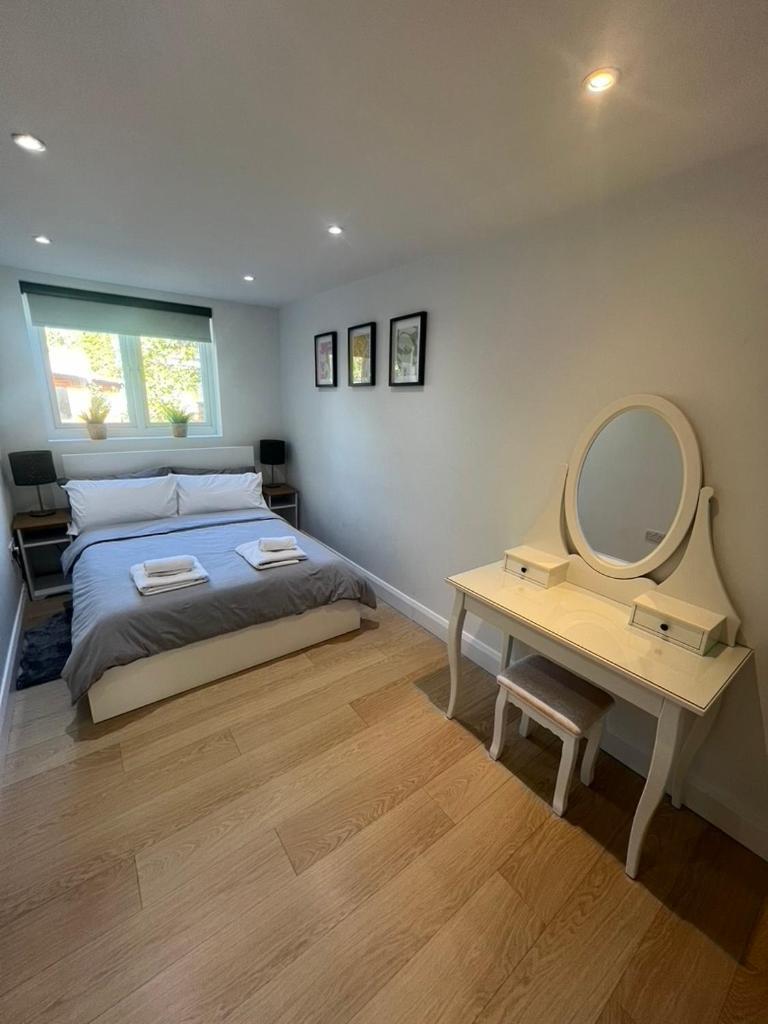 Zenobia London Luxury Apartments フィンチリー エクステリア 写真